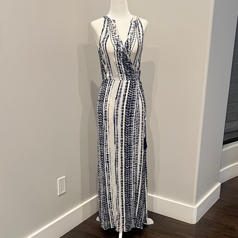 Knox Rose Blue and White Maxi Dress, sz XS